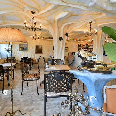 Sirena Palace Family Hotel Obzor Bagian luar foto