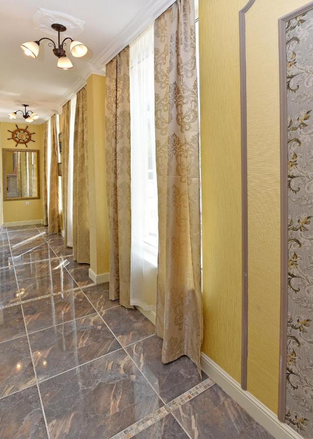 Sirena Palace Family Hotel Obzor Bagian luar foto