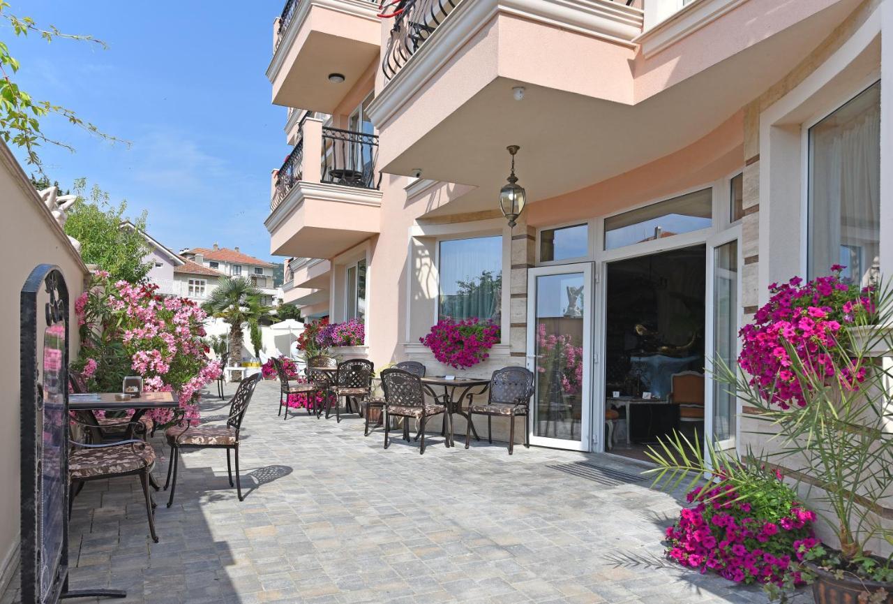 Sirena Palace Family Hotel Obzor Bagian luar foto