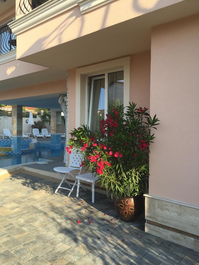 Sirena Palace Family Hotel Obzor Bagian luar foto